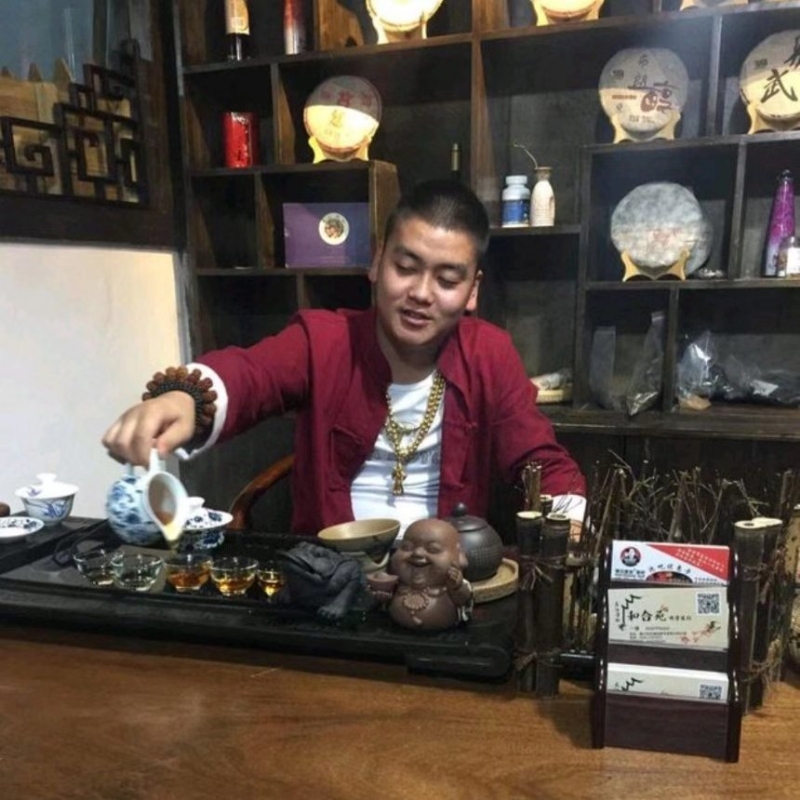 请叫我金爷的第一张照片--安顺中老年相亲网